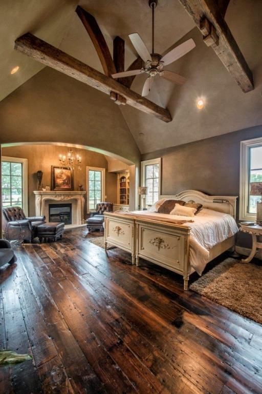 Inspiration for a rustic bedroom in St Louis.