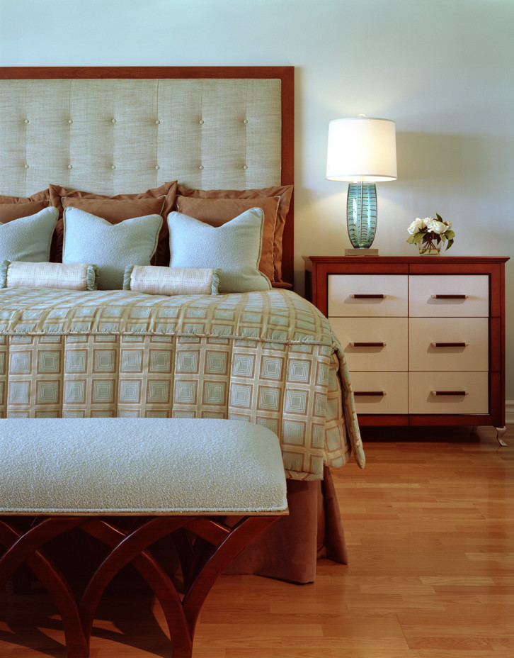 Example of a classic bedroom design in Hawaii