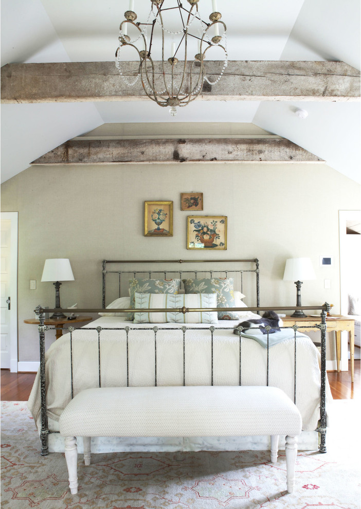 Inspiration for a farmhouse guest bedroom remodel in DC Metro