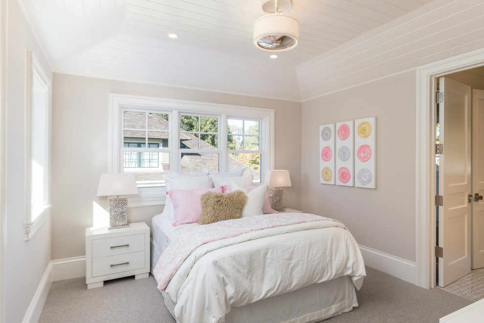 Classic bedroom in San Francisco with beige walls, carpet and beige floors.