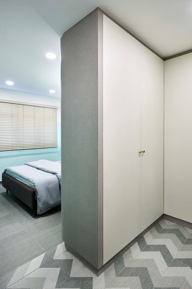 This is an example of a grey and pink bedroom in Singapore.