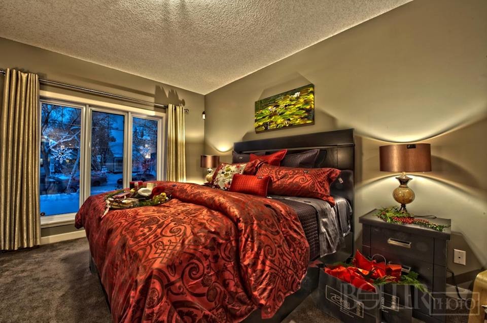 エドモントンにあるコンテンポラリースタイルのおしゃれな寝室のレイアウト