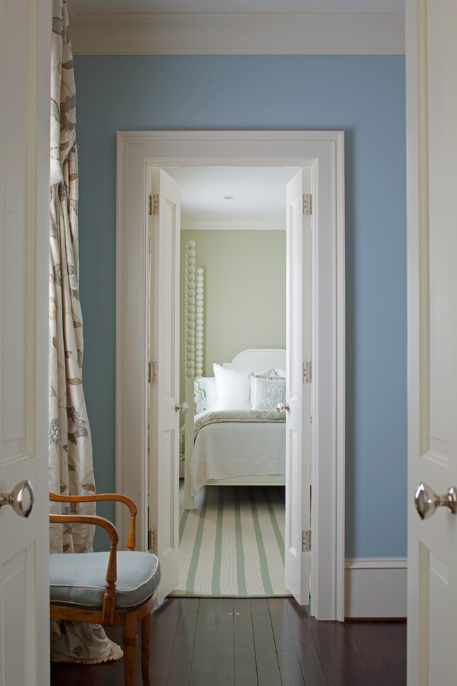 Inspiration for a traditional bedroom in Oxfordshire.
