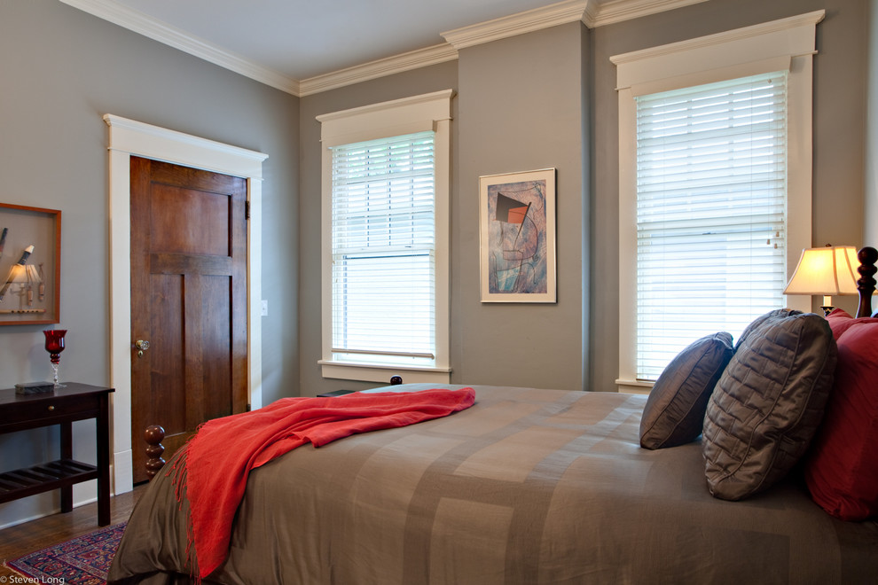 Inspiration for a timeless guest dark wood floor bedroom remodel in Nashville with gray walls