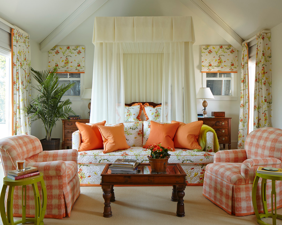 Foto de dormitorio de estilo de casa de campo con paredes blancas y moqueta