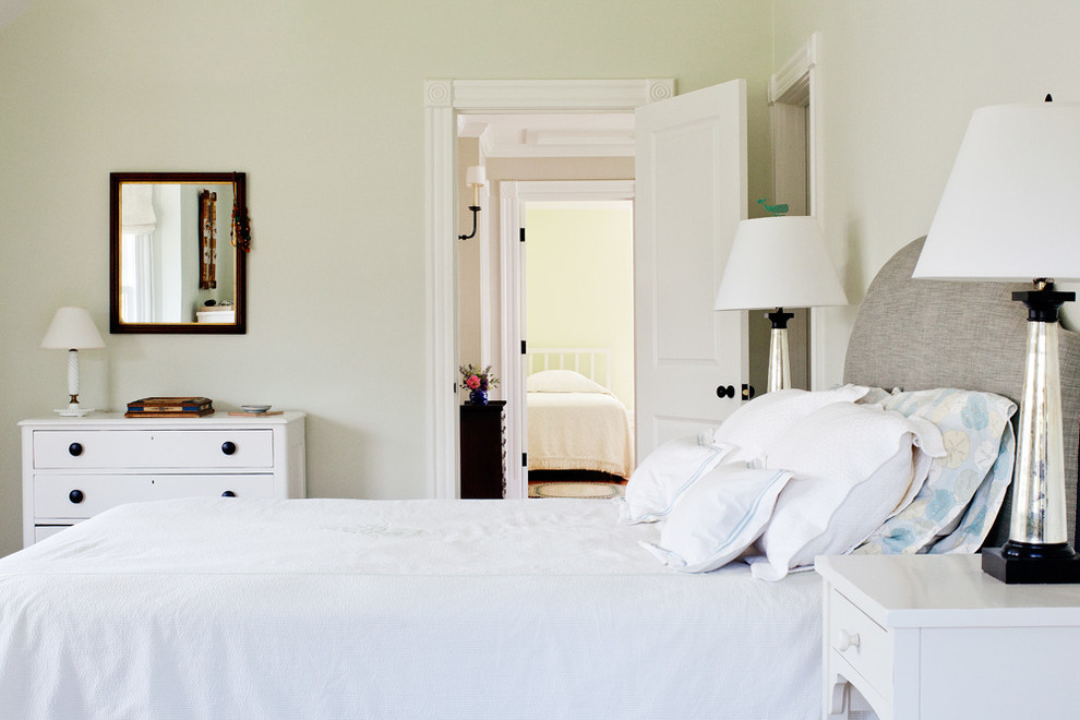 Immagine di una camera da letto stile marinaro