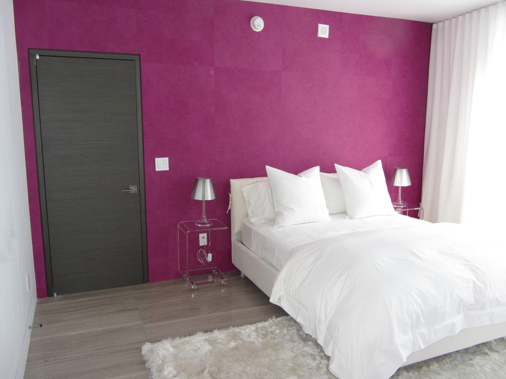 Réalisation d'une chambre grise et rose minimaliste.