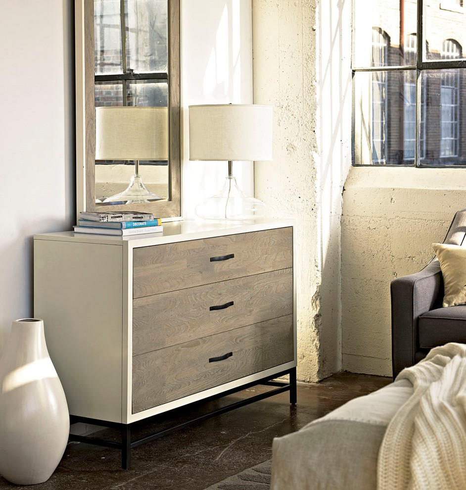 Immagine di una camera da letto stile loft minimalista