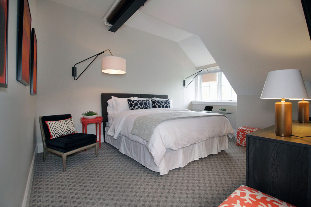 Diseño de habitación de invitados urbana de tamaño medio con paredes grises y moqueta