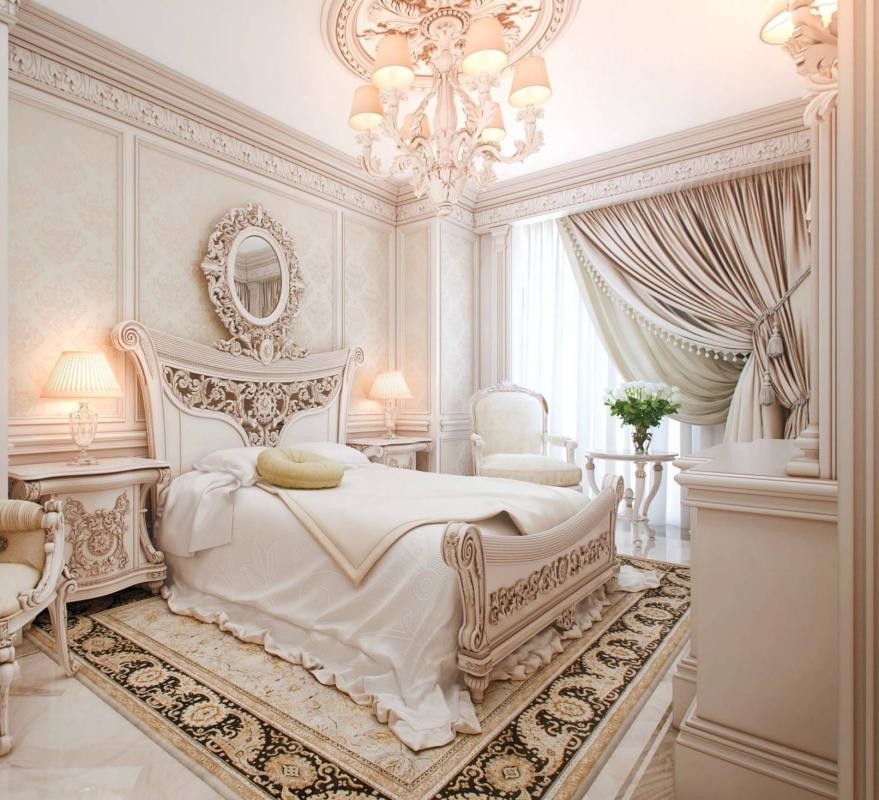 Идея дизайна: маленькая хозяйская спальня в классическом стиле с белыми стенами и мраморным полом без камина для на участке и в саду
