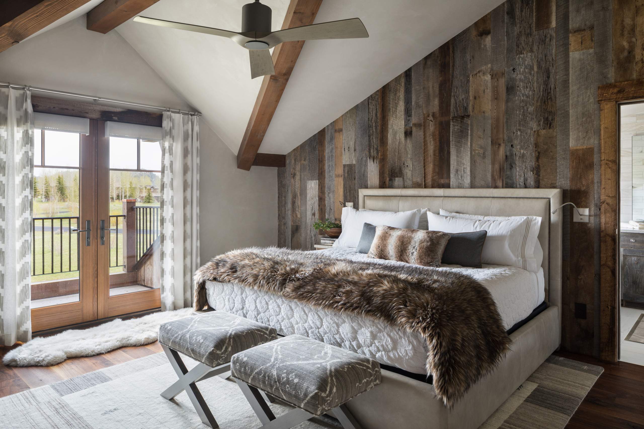 75 Schlafzimmer mit Holzwänden Ideen & Bilder - April 2023 | Houzz DE