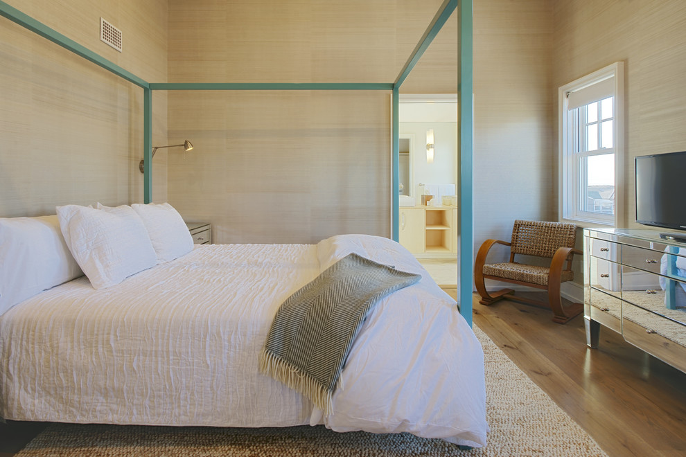 Bedroom - coastal bedroom idea in Other