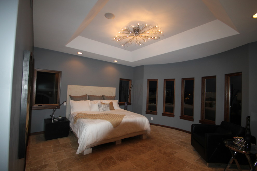 Inspiration for a contemporary bedroom remodel in Cedar Rapids