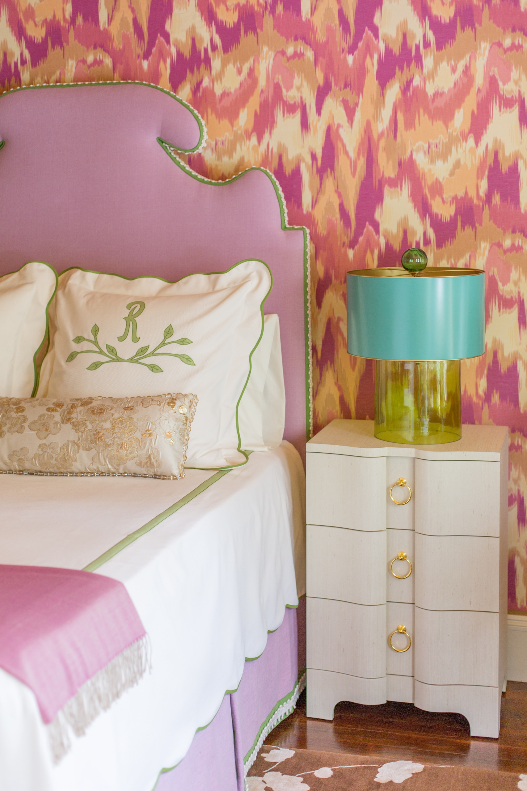 75 Beautiful Pink Bedroom With Orange Walls Pictures Ideas November 2020 Houzz