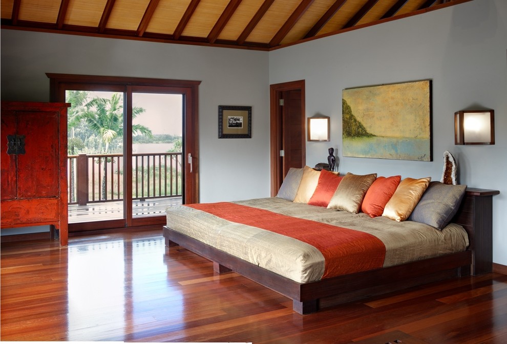 Foto på ett tropiskt sovrum