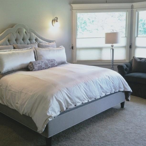 Example of a classic bedroom design in Boise