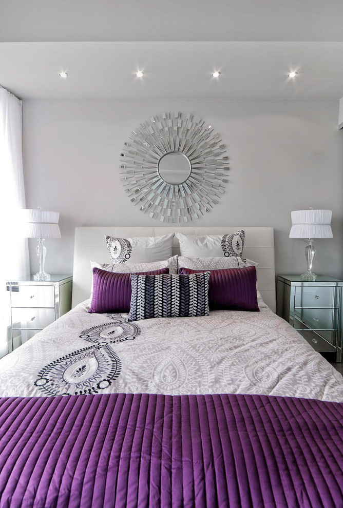 Design ideas for a contemporary bedroom in Toronto.