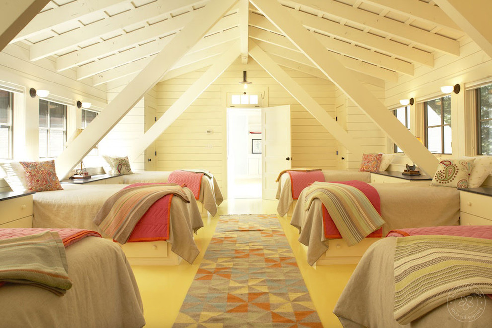 Bedroom - traditional bedroom idea in Boston