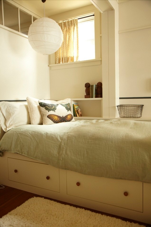 Bedroom - bedroom idea in Boston