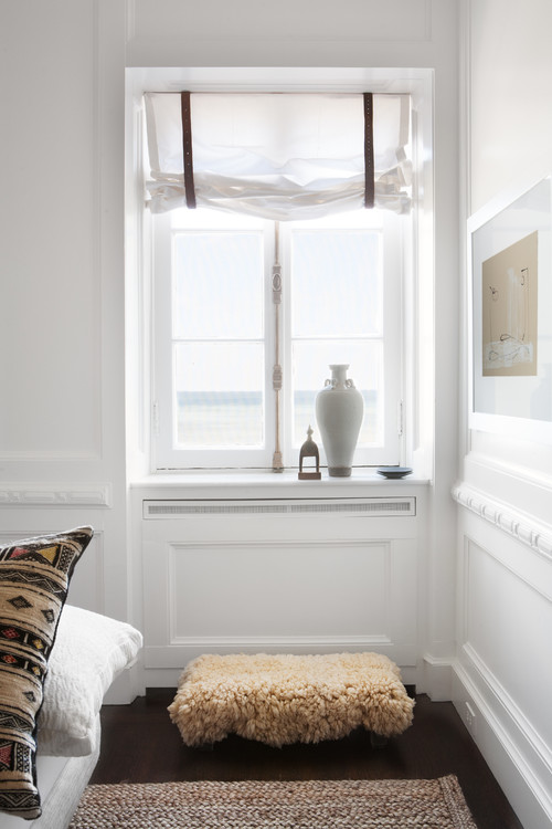 minimalist cozy boho bedroom