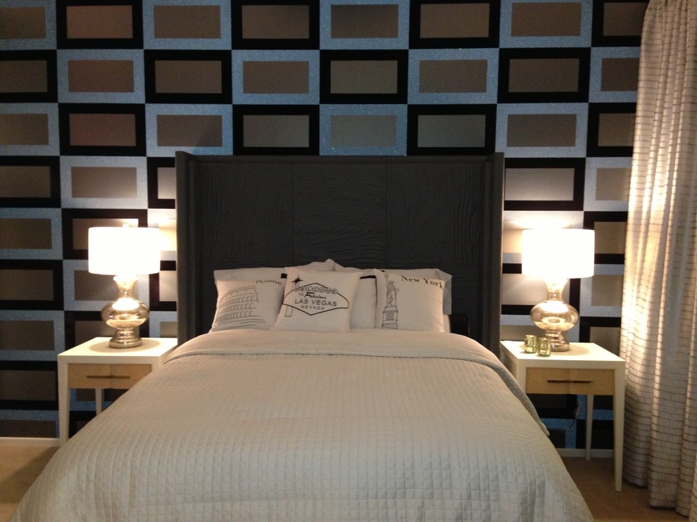 Bedroom - contemporary bedroom idea in Las Vegas