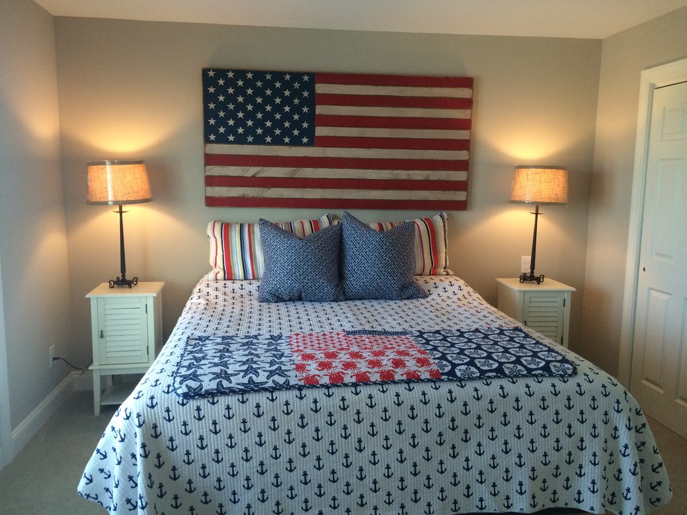 Design ideas for a small nautical guest bedroom in Philadelphia with beige walls, carpet and no fireplace.