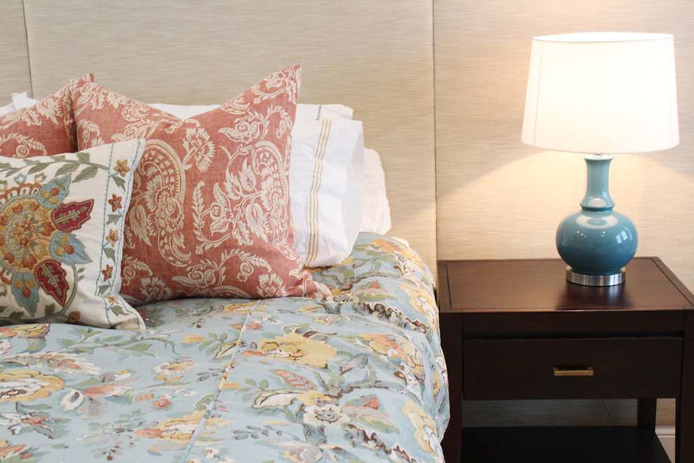 ボストンにあるトラディショナルスタイルのおしゃれな寝室