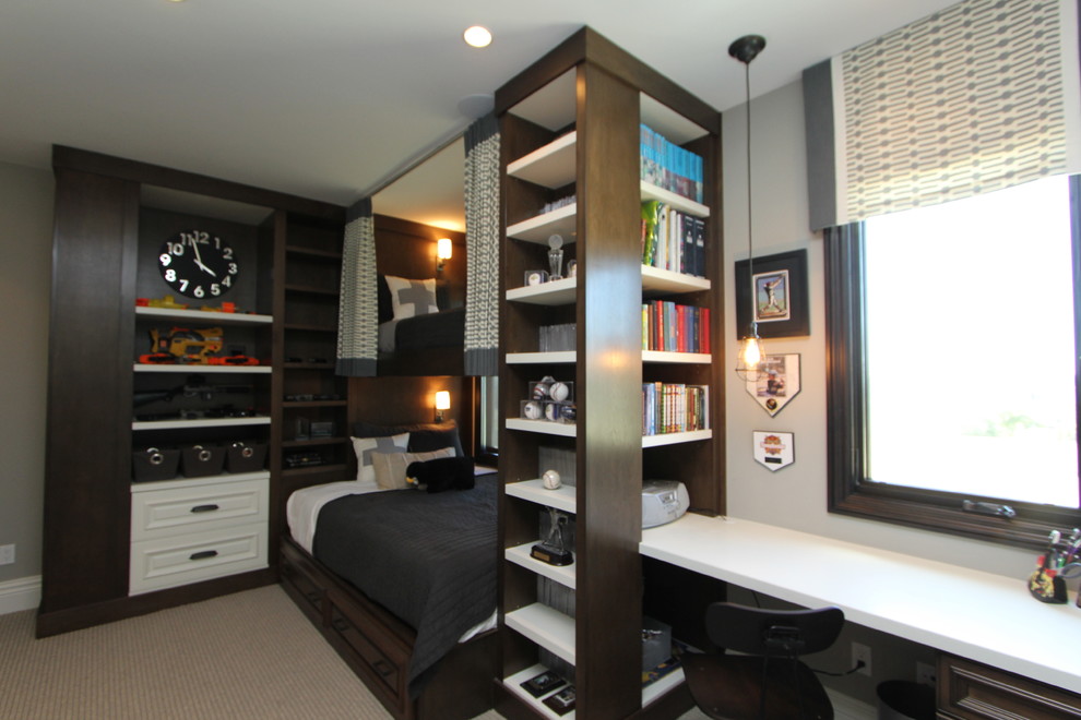 Bedroom - contemporary bedroom idea in San Diego