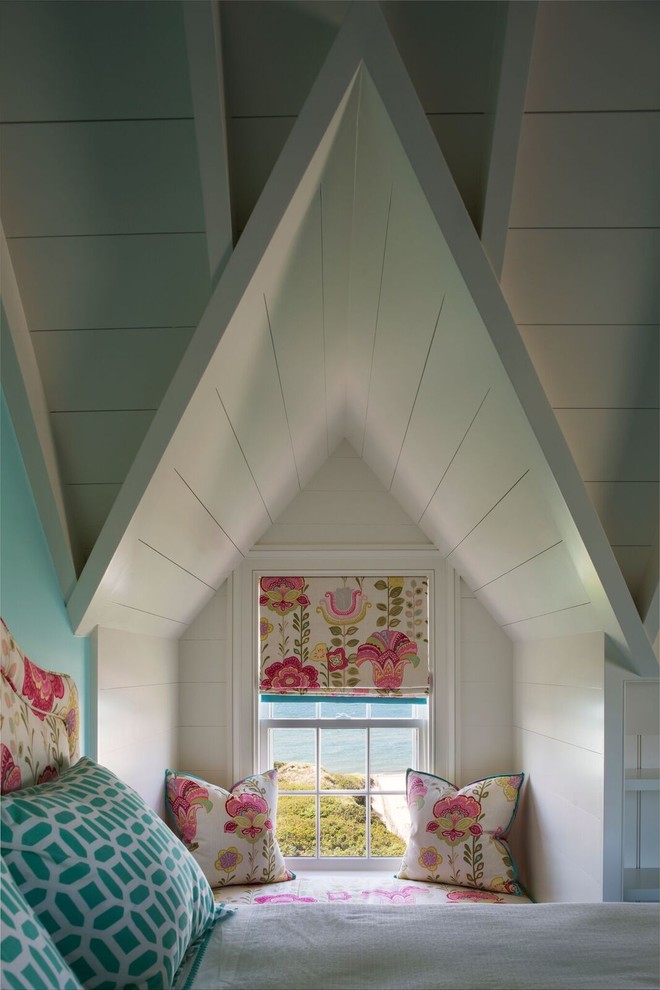 Bedroom - mid-sized coastal guest dark wood floor bedroom idea in Boston with blue walls