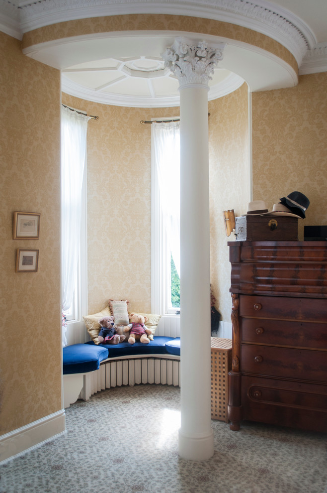 Elegant bedroom photo in Glasgow