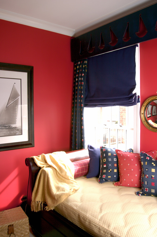Immagine di una camera da letto stile marino