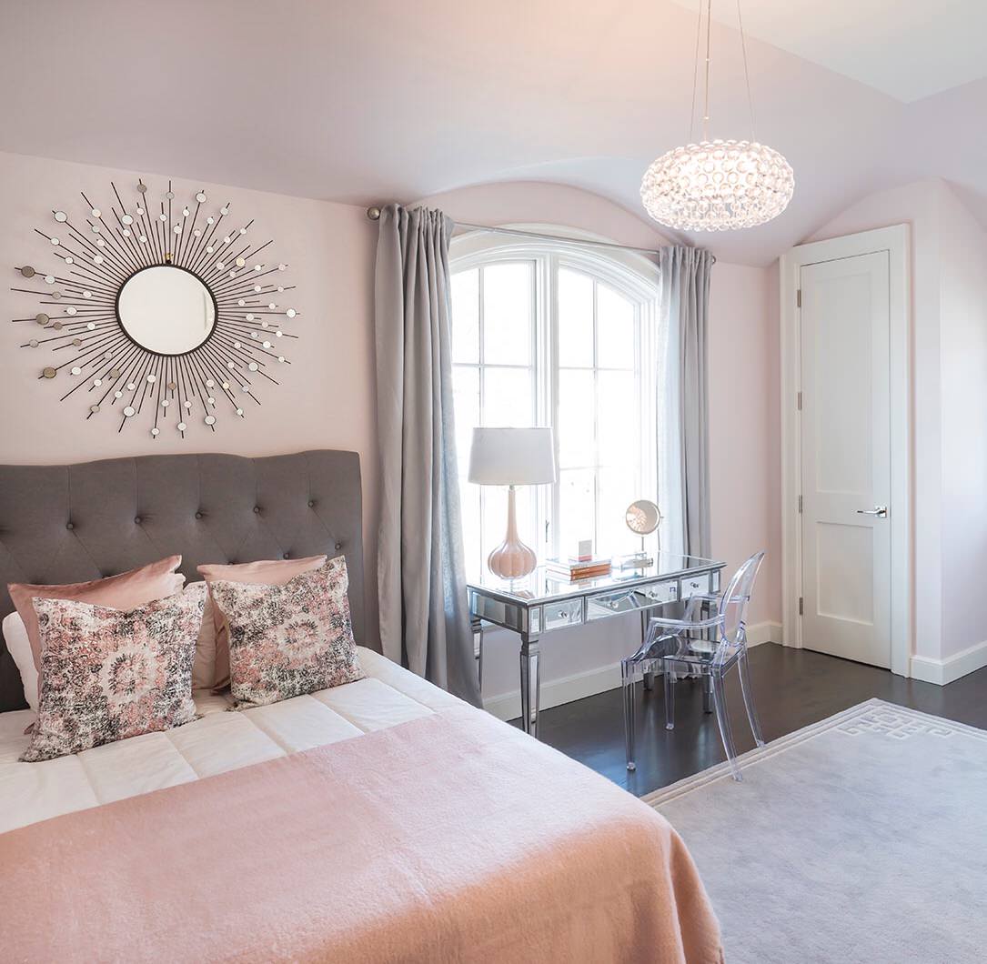 75 Beige Bedroom with Pink Walls Ideas You'll Love - May, 2023 | Houzz
