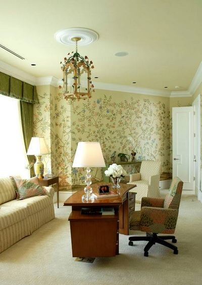 Exemple d'une grande chambre tendance avec un mur multicolore et aucune cheminée.