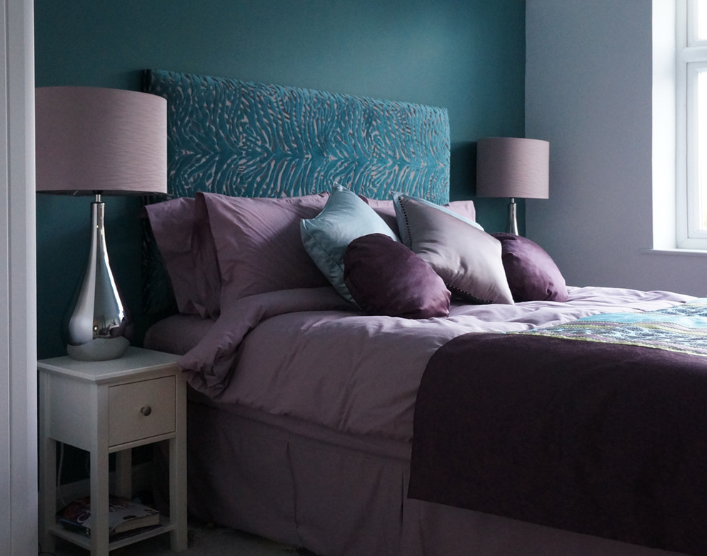 Photo of a contemporary grey and cream bedroom in Berkshire.