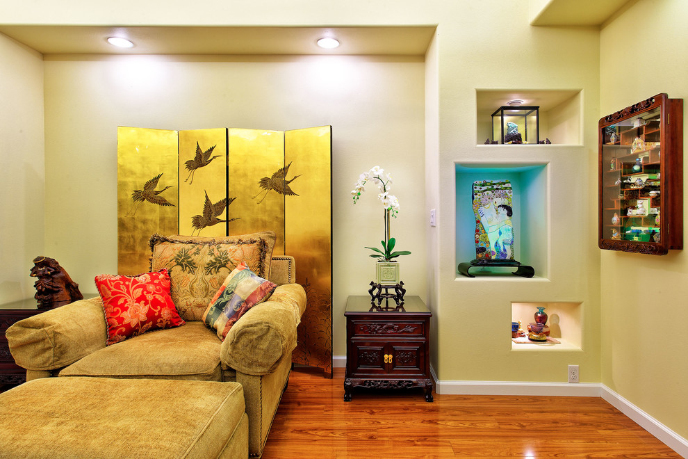 Bedroom - large zen master medium tone wood floor and brown floor bedroom idea in Hawaii with yellow walls and no fireplace