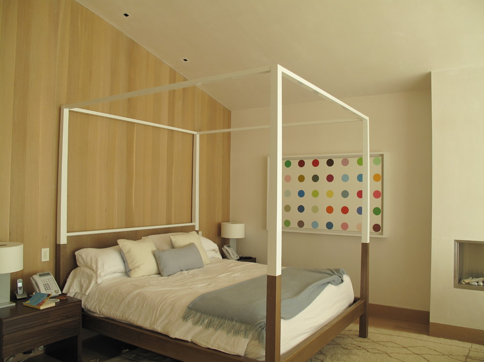 This is an example of a contemporary bedroom in Los Angeles.