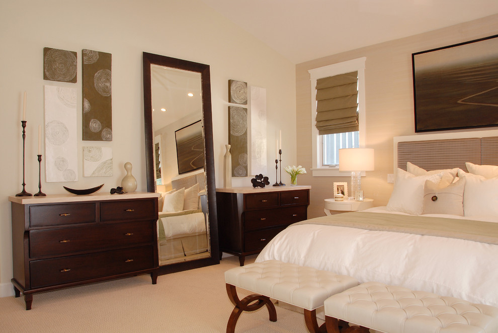 Transitional carpeted bedroom photo in Los Angeles with beige walls