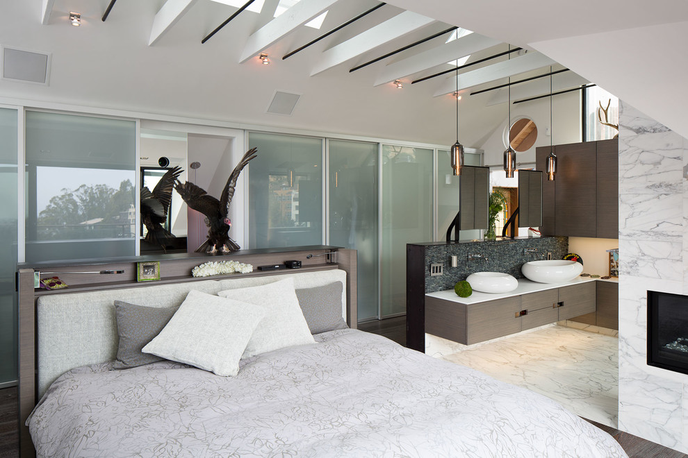 Inspiration for a contemporary bedroom remodel in San Francisco