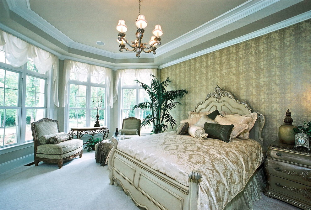 Aménagement d'une chambre avec moquette classique.