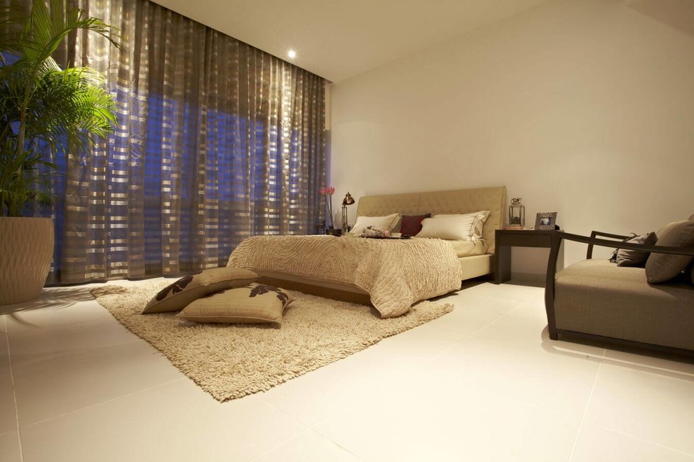 This is an example of a large industrial bedroom in Pune.