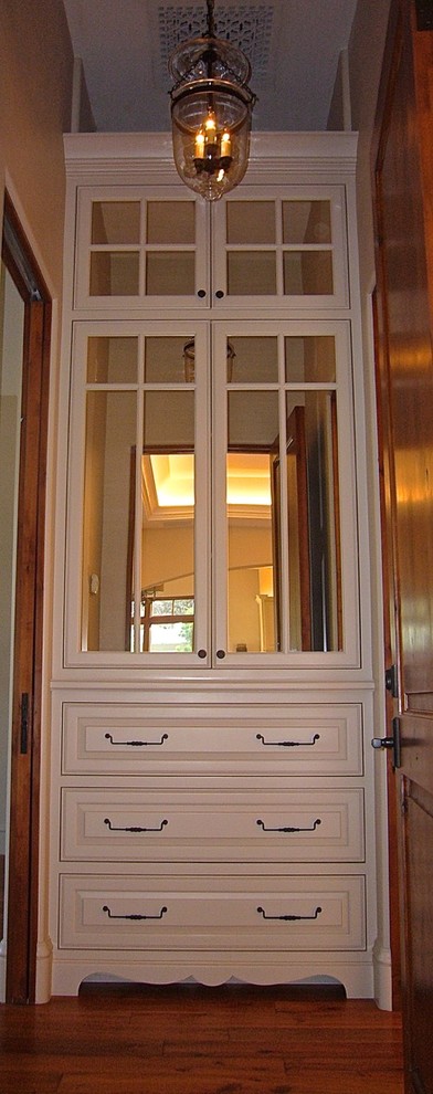 MASTER BATH VESTIBULE - Custom Cabinetry - Transitional ...