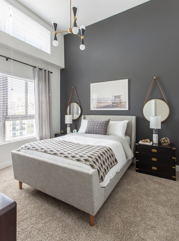 Inspiration pour une chambre avec moquette grise et blanche traditionnelle avec un mur gris.