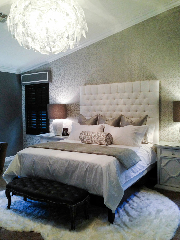Inspiration for a modern bedroom in Las Vegas.