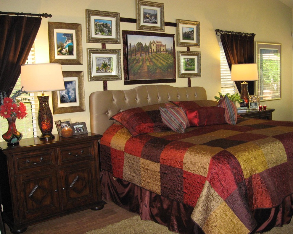 Classic bedroom in Phoenix.