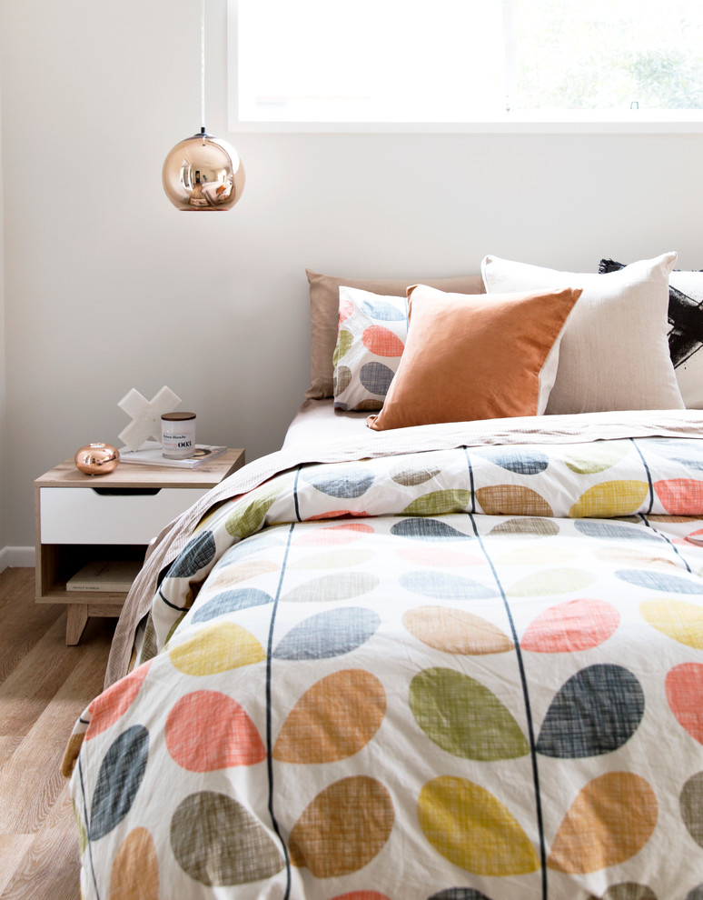 Small trendy master vinyl floor bedroom photo in Gold Coast - Tweed with gray walls