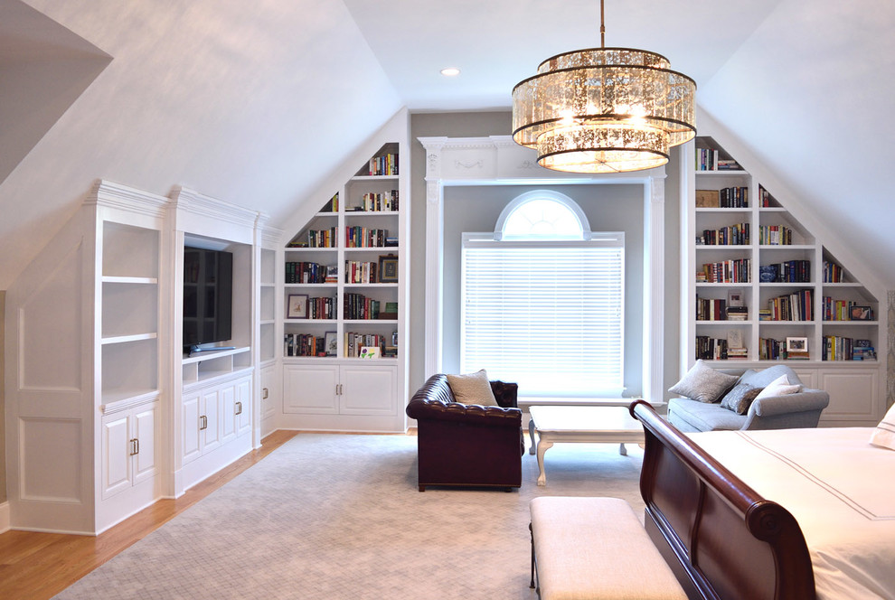 Master Bedroom Entertainment Center & Built-in Bookcase System ...