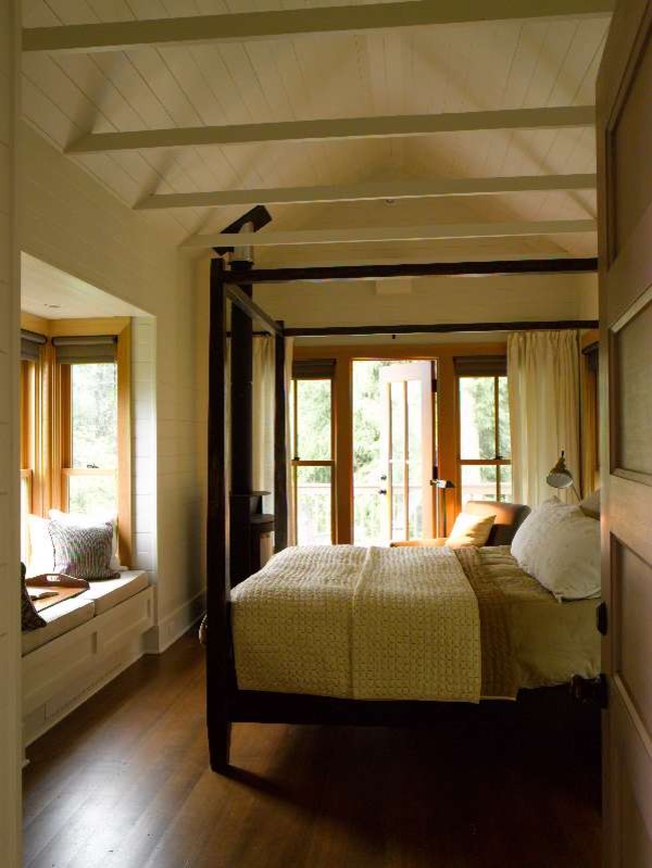 Inspiration for a contemporary bedroom remodel in Seattle