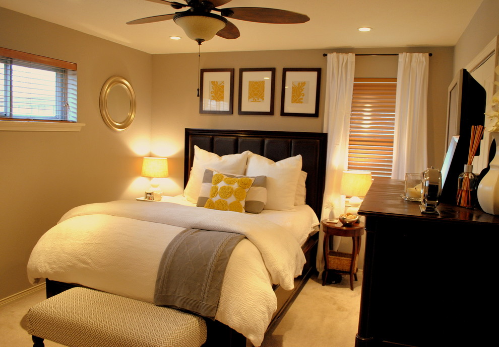 Elegant carpeted bedroom photo in Dallas with beige walls