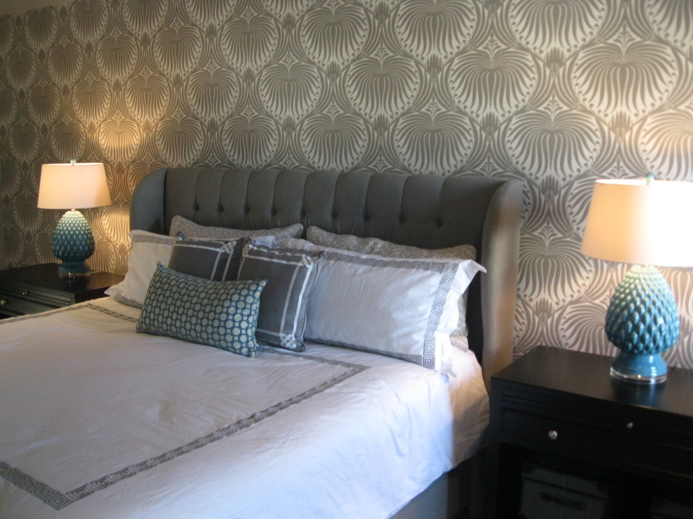 Inspiration for a large transitional master carpeted bedroom remodel in Philadelphia with gray walls
