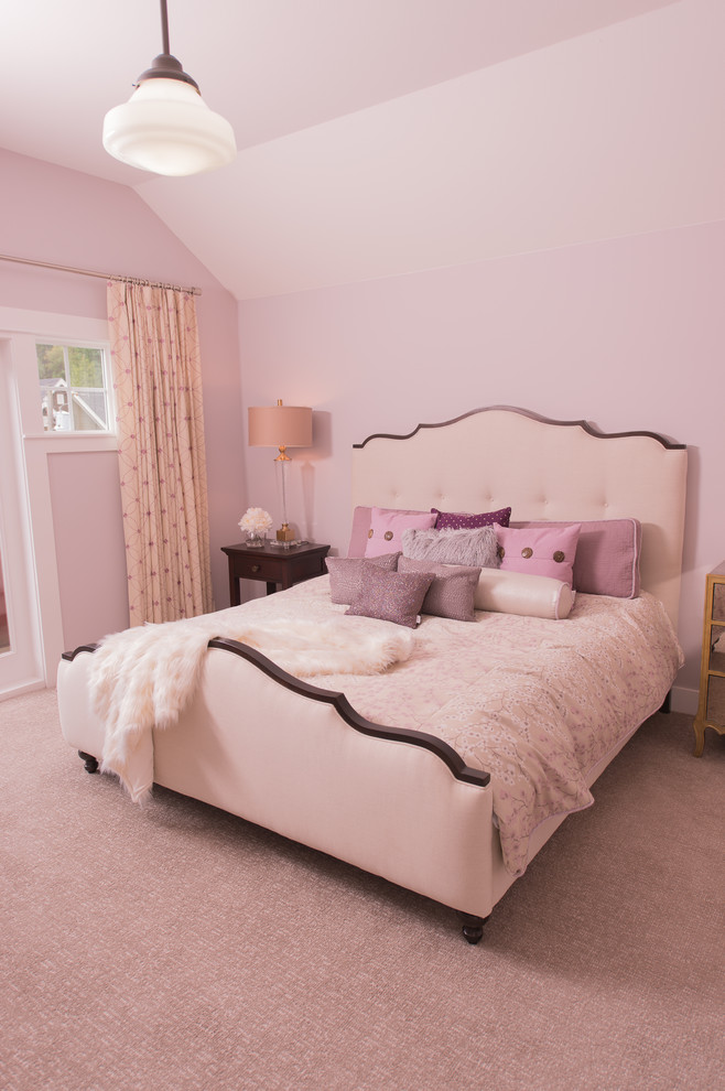 Design ideas for a medium sized traditional master bedroom in Portland with pink walls, carpet, no fireplace and beige floors.